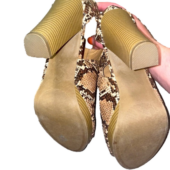 Report Chunky Snake Print Heels Women’s 8.5 Edgy Boho Sandals Zipper Studded - Picture 9 of 9